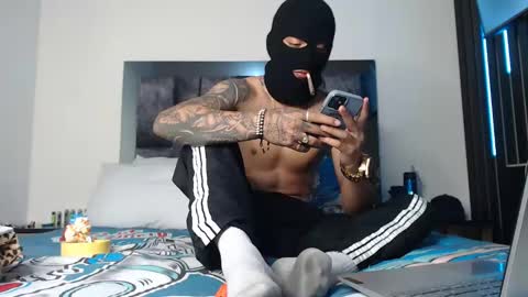 Snapshot of cash_master77 chatting on January 17, 5:19 pm Cash Master777 online show from January 17, 5:19 pm