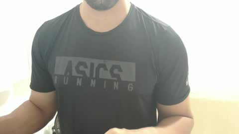 cashmastermuscle77 online show from January 10, 7:00 pm