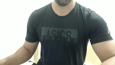 cashmastermuscle77 online show from November 15, 10:06 am