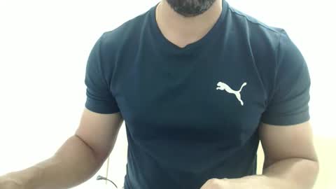 cashmastermuscle77 online show from November 26, 10:45 am