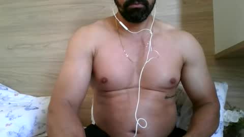 cashmastermuscle77 online show from September 28, 4:38 pm