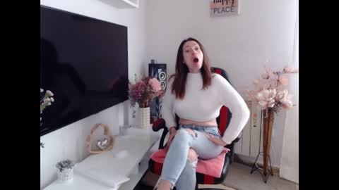 Alice online show from February 6, 10:36 am