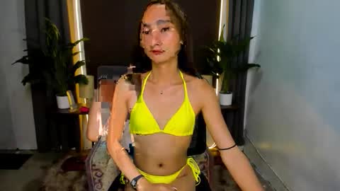 cassandrafoxxx online show from February 17, 8:08 pm