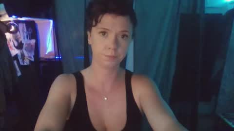 Snapshot of casscassidy89 chatting on October 15, 4:38 am CassCassidy89 online show from October 15, 4:38 am