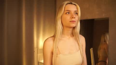 Cassie online show from February 26, 8:47 pm