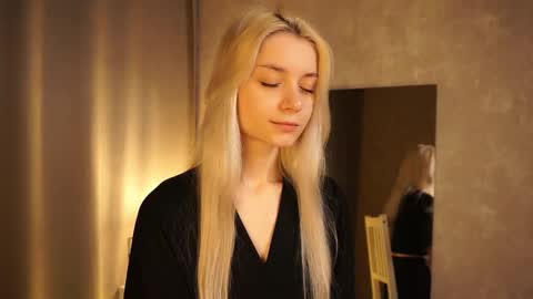 Cassie online show from February 22, 2:41 pm