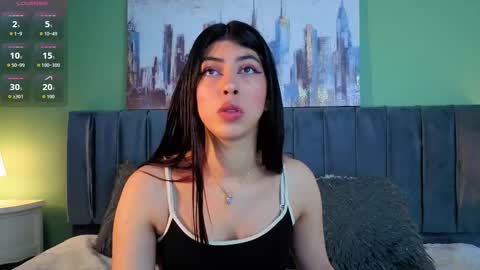 cassie_bloom online show from March 26, 4:40 am