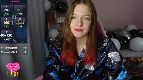 Cassie online show from December 17, 5:04 pm