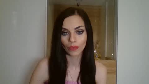 Cassie online show from December 3, 8:09 pm