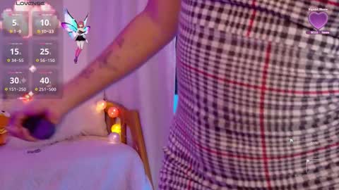 Snapshot of cassiopea__ chatting on September 22, 5:11 am Paula online show from September 22, 5:11 am