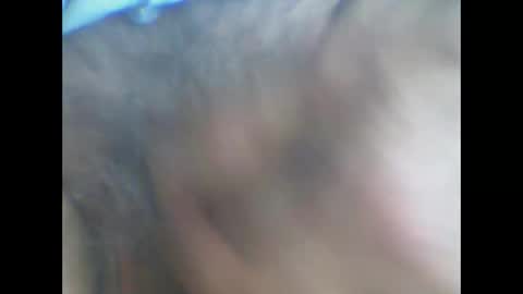 castells online show from April 22, 4:25 pm