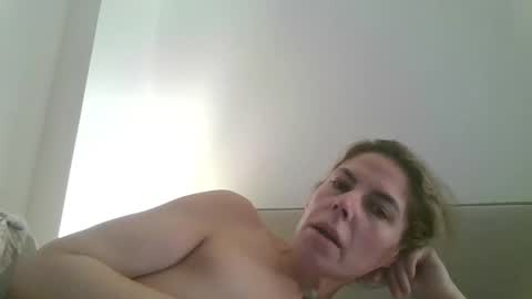 Bakewell Trixie  online show from January 16, 2:31 am