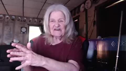 cat online show from September 10, 5:14 pm