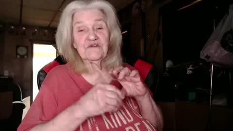 cat online show from September 23, 4:56 pm