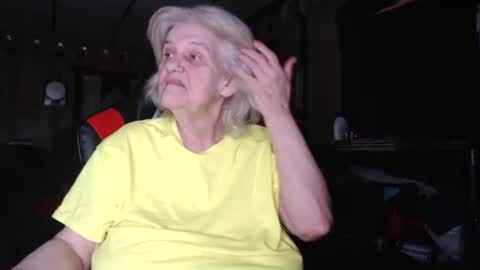 cat online show from March 9, 7:15 pm