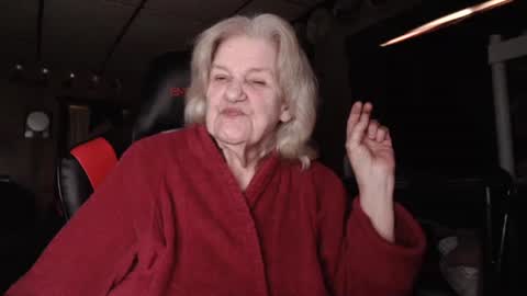 cat online show from March 8, 3:13 pm