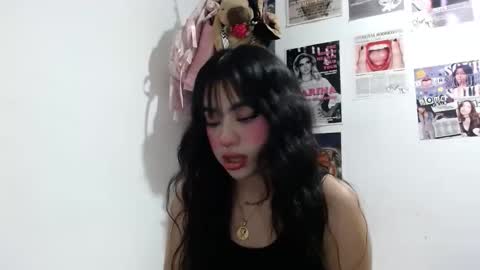 Mila online show from October 23, 6:04 am