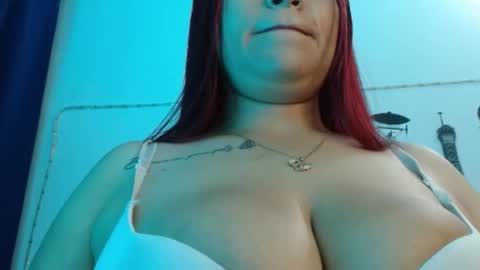 Snapshot of cata__gutierrez_ chatting on February 19, 4:01 am Cata online show from February 19, 4:01 am