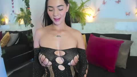 cata_gil1 online show from October 7, 8:16 pm