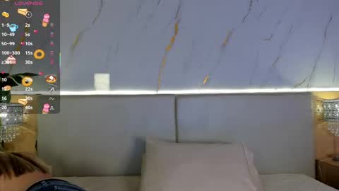 Snapshot of cata_johnss chatting on September 18, 12:53 pm cata_johnss online show from September 18, 12:53 pm