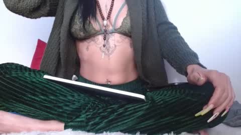 Snapshot of cata_sexy2410 chatting on March 8, 12:33 am cata_sexy2410 online show from March 8, 12:33 am