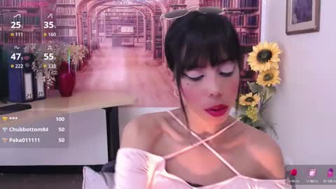 Snapshot of catalella_ar chatting on September 21, 4:05 am Queen Catalella online show from September 21, 4:05 am