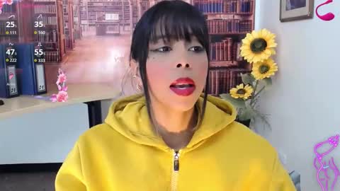 Queen Catalella online show from October 19, 4:17 am