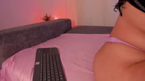 Snapshot of cataleya0320 chatting on February 23, 5:39 pm Cataleya online show from February 23, 5:39 pm