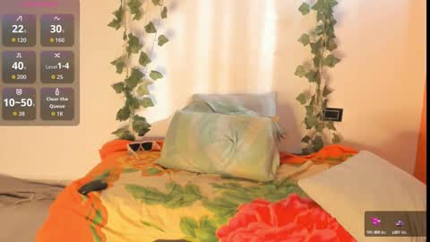 cataleya19__ online show from September 10, 12:39 pm