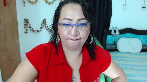 Snapshot of cataleya_ardiente1 chatting on January 7, 2:41 pm isabel online show from January 7, 2:41 pm