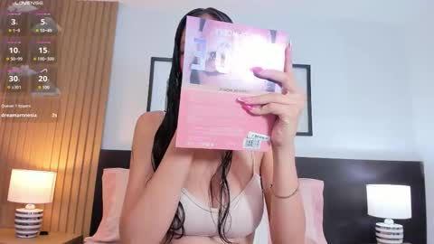 catalina online show from November 14, 4:14 am