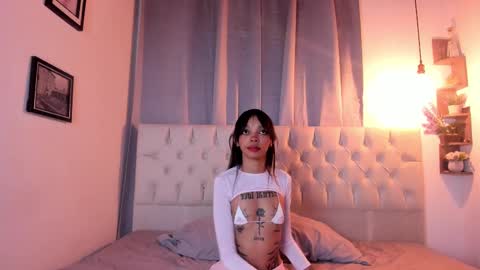 Catalina 3 online show from February 14, 1:40 pm