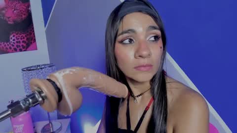 catalina_whore1 online show from September 27, 12:19 am