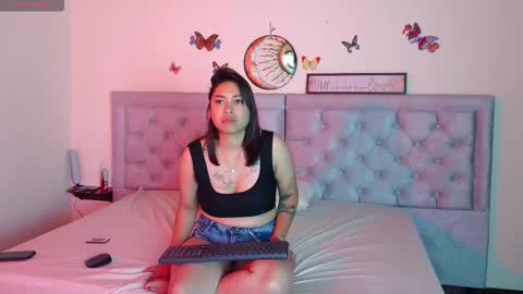 catalinaesthetics online show from October 22, 9:05 pm