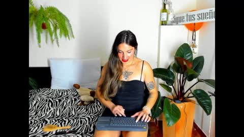 Cataina Lince online show from December 19, 11:25 pm