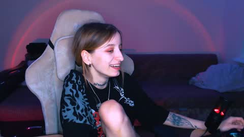 Snapshot of cath_dysphoria_ chatting on February 7, 11:34 pm CATH online show from February 7, 11:34 pm