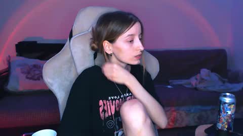 Snapshot of cath_dysphoria_ chatting on February 27, 7:04 pm CATH online show from February 27, 7:04 pm