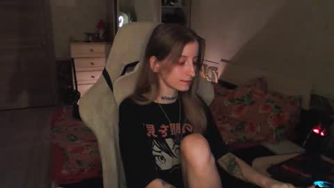 Snapshot of cath_dysphoria_ chatting on September 11, 9:49 pm CATH online show from September 11, 9:49 pm