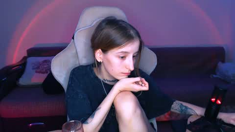 Snapshot of cath_dysphoria_ chatting on February 2, 8:30 pm CATH online show from February 2, 8:30 pm