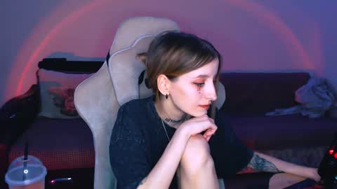 Snapshot of cath_dysphoria_ chatting on February 18, 9:31 pm CATH online show from February 18, 9:31 pm