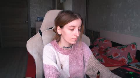 Snapshot of cath_dysphoria_ chatting on December 23, 9:16 am CATH online show from December 23, 9:16 am