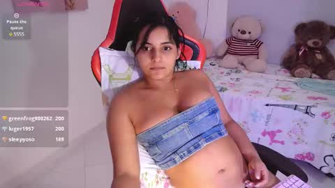 Snapshot of cathaleyasex chatting on March 11, 8:42 pm CathaleyaSex online show from March 11, 8:42 pm