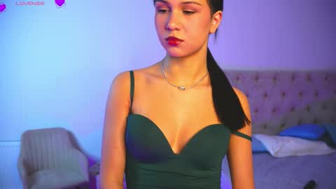 Katrin online show from October 6, 4:14 pm