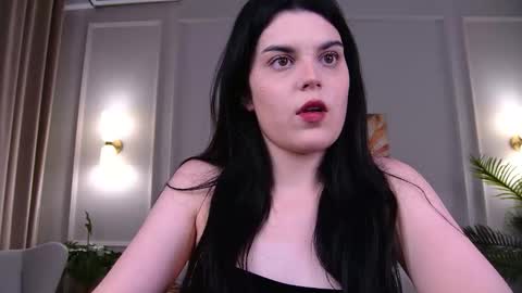 catherinejoness online show from September 19, 4:22 pm