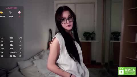 Snapshot of cathleenleoni chatting on September 10, 6:20 pm Eva online show from September 10, 6:20 pm