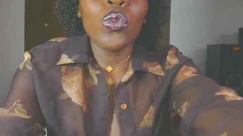 catrine online show from October 4, 11:13 pm