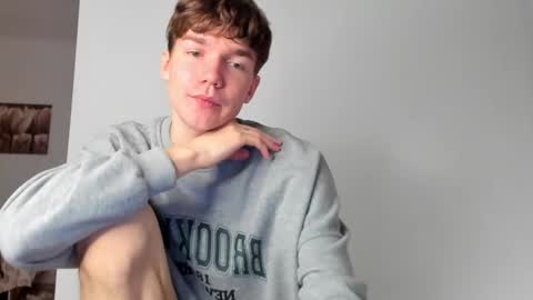 Tobi Den online show from October 22, 1:02 pm