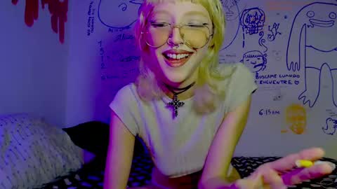 Cat online show from January 21, 10:19 pm