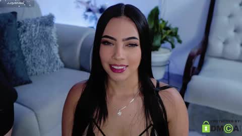 Snapshot of catrina26_ chatting on March 12, 7:04 pm IG soycatrinaoficial online show from March 12, 7:04 pm