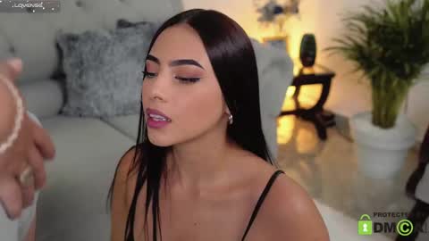Snapshot of catrina26_ chatting on February 15, 7:06 pm IG soycatrinaoficial online show from February 15, 7:06 pm
